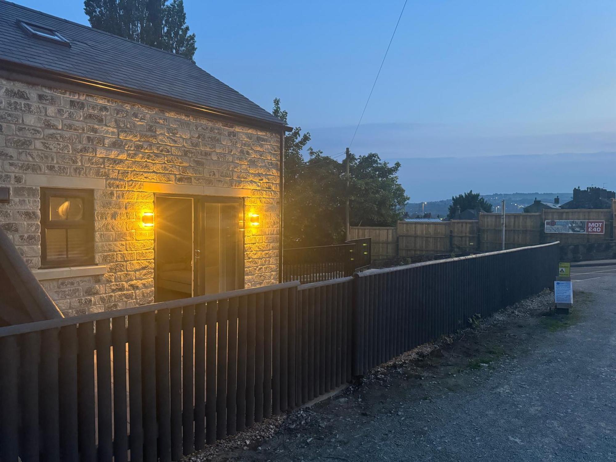 Newly Constructed Town House Next To The Canal Keighley